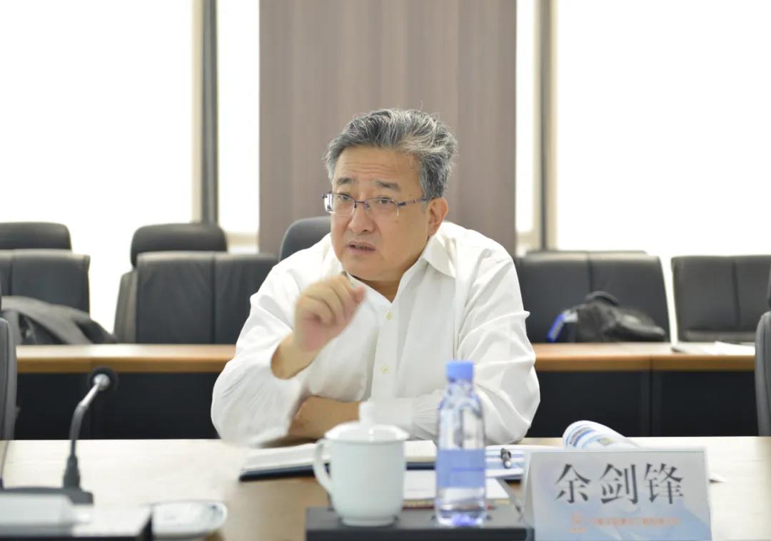 余剑锋调研中核华辰：立足“三新一高” 实现跨越发展